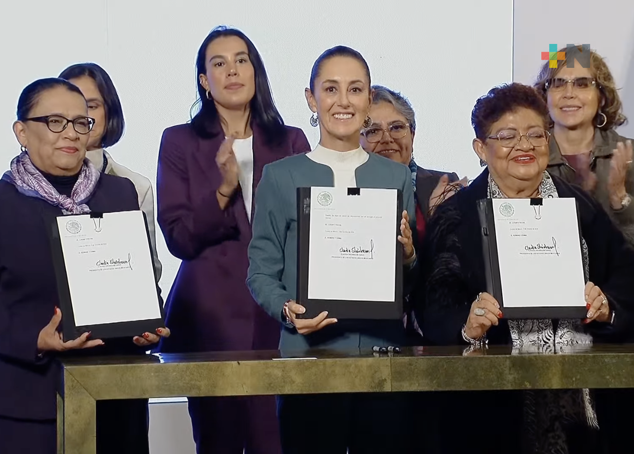 Propone Claudia Sheinbaum modificaciones constitucionales a favor de las mujeres